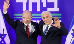 Netanyahu’ya karşı dev ittifak: Bennett ve Lapid birleşti