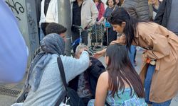 Eskişehir'de 14 Yaşındaki Çocuktan Yaşlı Adama Acımasız Yumruk!