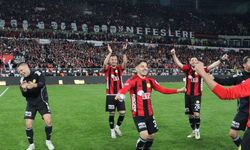 Eskişehir'de Tur Sevinci Çiftetelliyle Kutlandı!