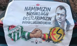 Bursaspor taraftarından Es-Es’e selam