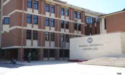 Anadolu Üniversitesi Asya’nın Zirvesine Göz Dikti