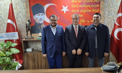 Emirdağlılar Vakfı, Sezer’i yeni görevinde kutladı