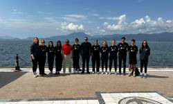 Eskişehirli kanocular kürsüyü bırakmadı