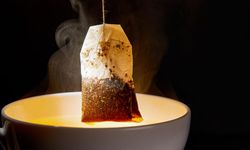 Sallama Çayda Plastik Tehdidi: Bir Fincanda Milyarlarca Parçacık!