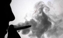 Türkiye'de Sigaraya Başlama Yaşı 12'ye Düştü: Ekonomik Kayıp Dev Boyutta