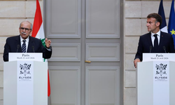 Macron ve Lübnan Başbakanı Salam Paris’te Bir Araya Geldi