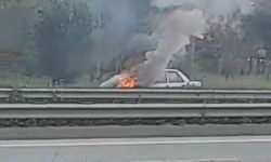 Eskişehir Çevre Yolu'nda Otomobil Alev Alev Yandı!