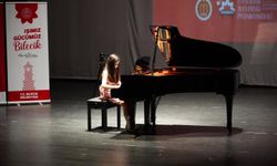 Genç yetenekler piyano festivali ile hünerlerini sergiledi