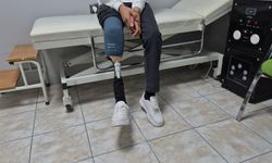 Eskişehir'de Kanseri Yenen Cüneyt, Protez Bacağıyla İlk Adımını Attı