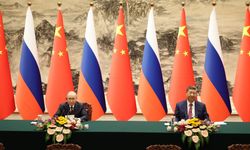 Putin ve Xi 25 yıllık anlaşmayı uzattı