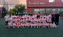 Adanırspor Yaz Futbol Okulu’nda çalışmalar sürüyor!