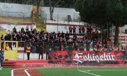 Es-Es taraftarı Ayvalık’ta fark yarattı