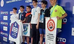 Eskişehir yüzmede adını duyurdu!