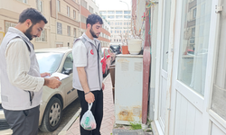 Umut Kervanı Derneği Eskişehir'de Hem Et Hem Bayram Harçlığı Dağıttı
