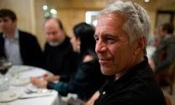 Jeffrey Epstein’e Ait Olduğu Belirtilen Not Ortaya Çıktı