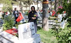 Başkan Ünlüce şehitleri andı!