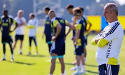 Fenerbahçe'de En Az 17 Oyuncuyla Yollar Ayrılıyor