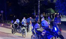 Parkta Alkol Alan Arkadaşların Şişeli Kavgası: 3 Yaralı