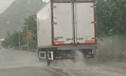 Sivrihisar'da Sağanak Hayatı Felç Etti!