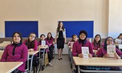 Minik Yürekler Kalemleriyle Gazze'nin Sesi Oldu