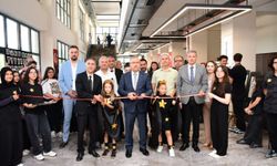 Sanat, Müzik ve Sporla Geleceğe Hazırlanan Öğrenciler Ayakta Alkışlandı