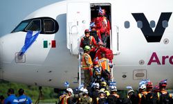 Venezuela'ya dünyadan yardım yağıyor