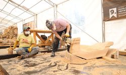Uluslararası Ahşap Heykel Festivali’nde eserler şekilleniyor