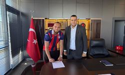 İki yıldız yeni takımlarına imza attı!
