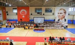 Çağdaş Kolejliler başarılarını kutladı!