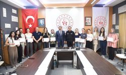 AFAD Gönüllüsü Öğrenciler İlk Yardım Sertifikalarını Aldı