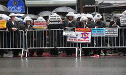 New York'ta dev protesto Ortodoks Yahudiler İsrail'e karşı