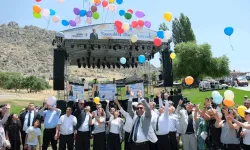 Uluslararası Nasreddin Hoca Festivali’nde Yıldızlar Geçidi
