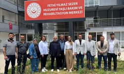 MHP Tepebaşı İlçe Başkanlığı'ndan Babalar Günü'nde Anlamlı Huzurevi Ziyareti