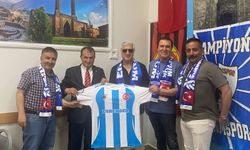 Sanatçı Mithat Körler'den ESKERDER'e Anlamlı Ziyaret