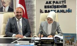 Bakan Göktaş AK Parti Eskişehir İl Başkanlığı’nda