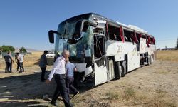 Kütahya-Afyonkarahisar Yolunda Otobüs Kazası: 31 Yaralı