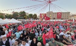 Eskişehir’de 15 Temmuz'da Meydan Doldu Taştı