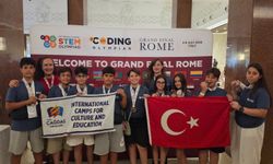 Çağdaş Okulları madalyaları topladı!