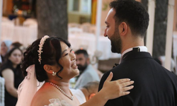 İrlanda’da Başlayan Aşk Eskişehir’de Çiftetelli ile Taçlandı