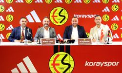 Eskişehirspor'da yeni sezon formaları yarın görücüye çıkıyor