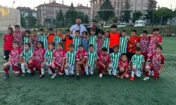 Elit Futbol Kulübü ile Çamlıcaspor hazırlık maçında buluştu