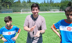 Fenomen YouTuber futbolcuları sevindirdi!