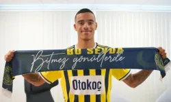 Fenerbahçe’de Yeni Transferler İçin İmza Töreni Düzenlendi