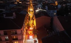 Eskişehir'de 4 katlı binanın çatısında yangın!