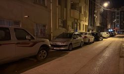 Gece Yarısı Çalmaya Başlayan Araç Kornası Mahalleliyi Ayağa Kaldırdı