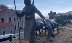 Sivrihisar'daki Heykel Müzesi Turistlerin İlgi Odağı