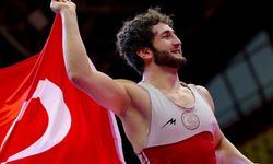 Salih Yusuf’tan tarihi başarı!