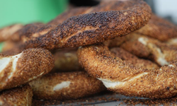 İzmitlilerden Simit Sıralamasına Tepki!
