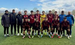 Genç futbolcular A takım için şans bekliyor!