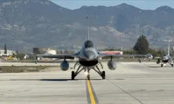 Türk F-16'lar havada vurdu!